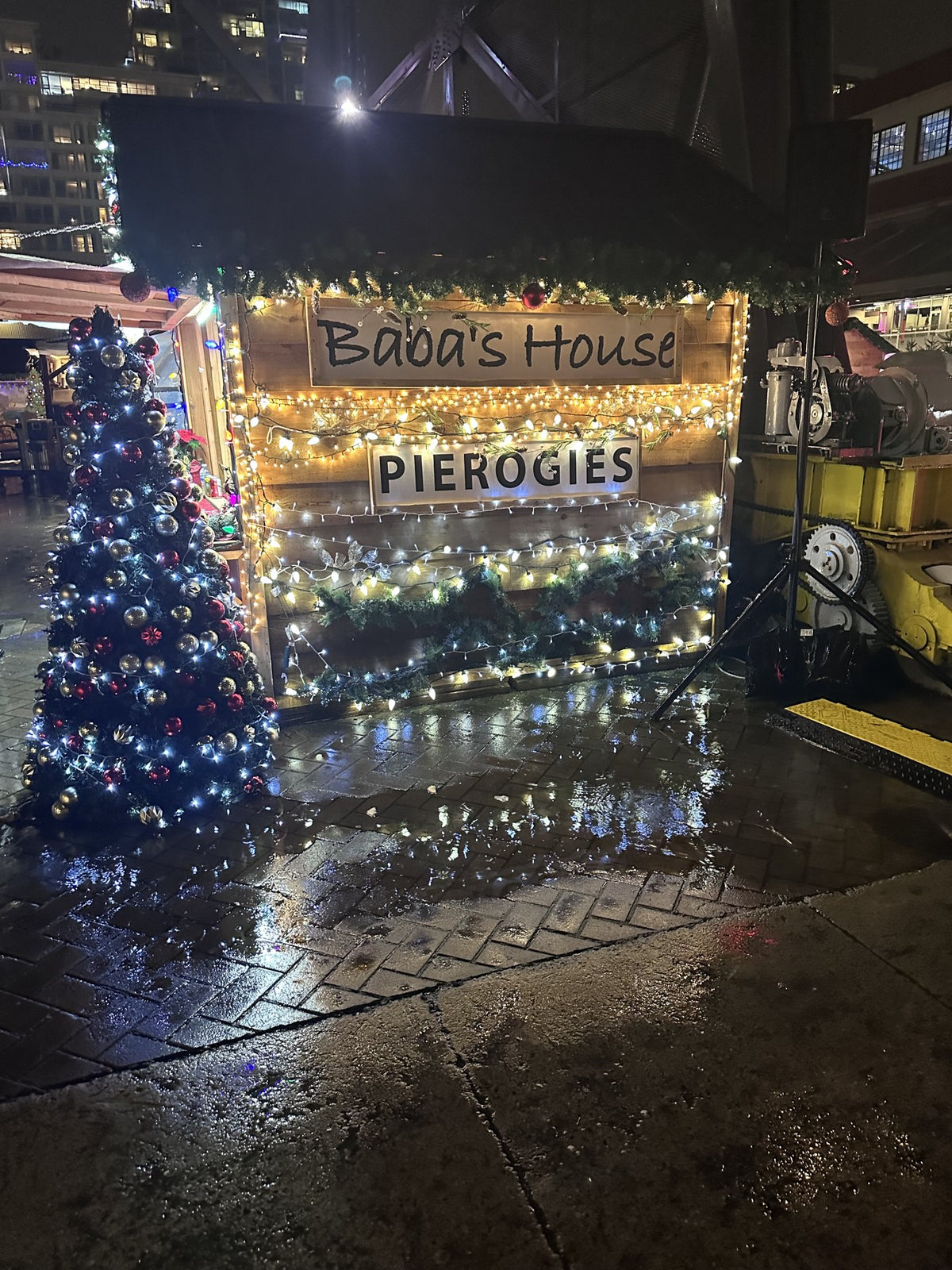 Baba’s House at a past Christmas market